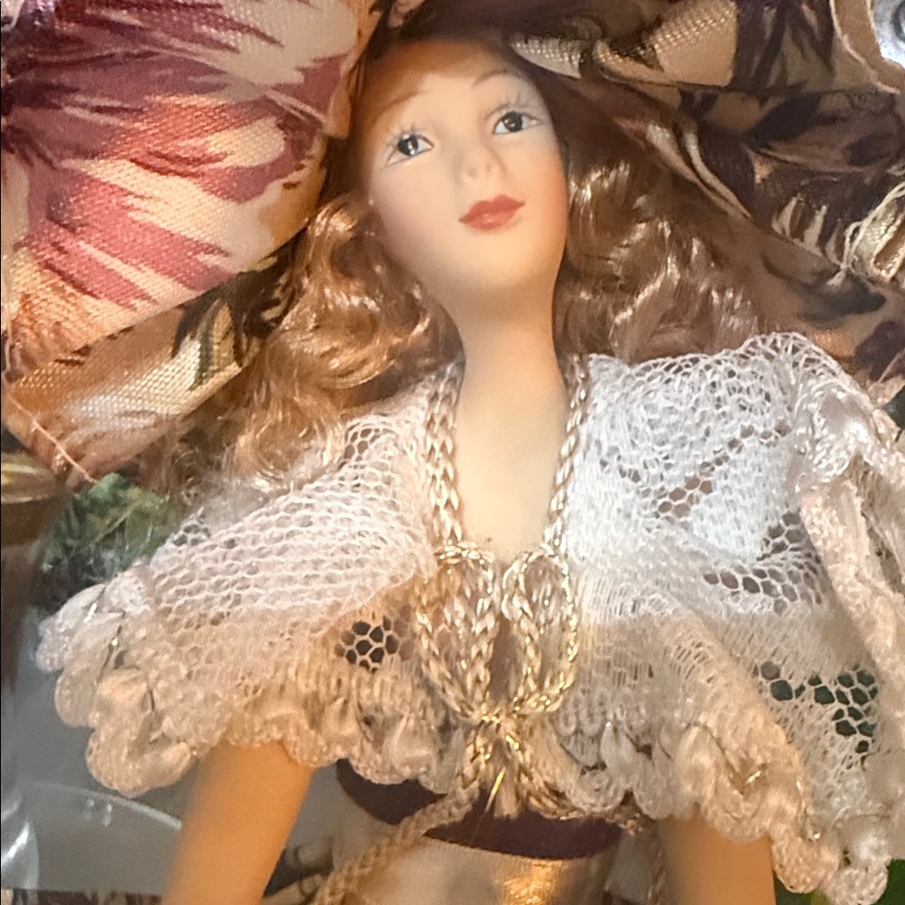 Boudoir Doll with Victorian-Style Aesthetic - Hat and Lace - Picture 2 of 5
